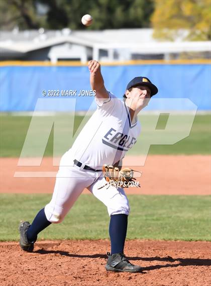 Thumbnail 3 in Phoenix Country Day vs. Fountain Hills (PCDS Desert Classic) photogallery.
