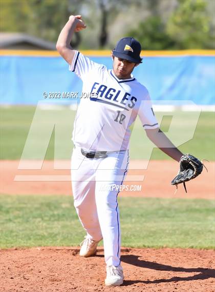 Thumbnail 1 in Phoenix Country Day vs. Fountain Hills (PCDS Desert Classic) photogallery.
