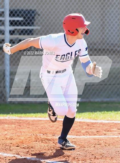 Thumbnail 2 in Phoenix Country Day vs. Fountain Hills (PCDS Desert Classic) photogallery.
