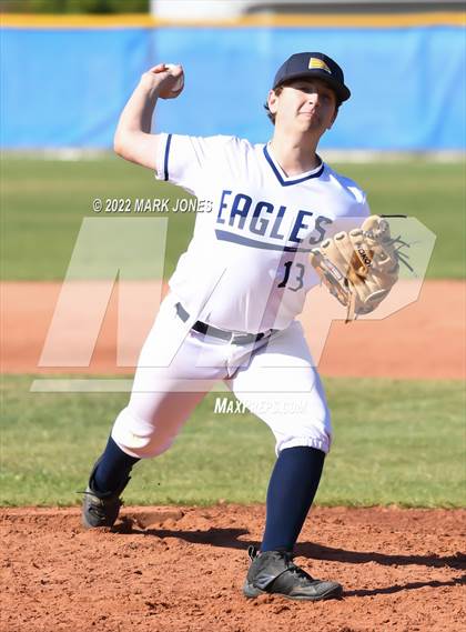 Thumbnail 3 in Phoenix Country Day vs. Fountain Hills (PCDS Desert Classic) photogallery.
