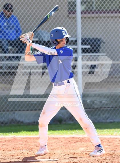 Thumbnail 2 in Phoenix Country Day vs. Fountain Hills (PCDS Desert Classic) photogallery.