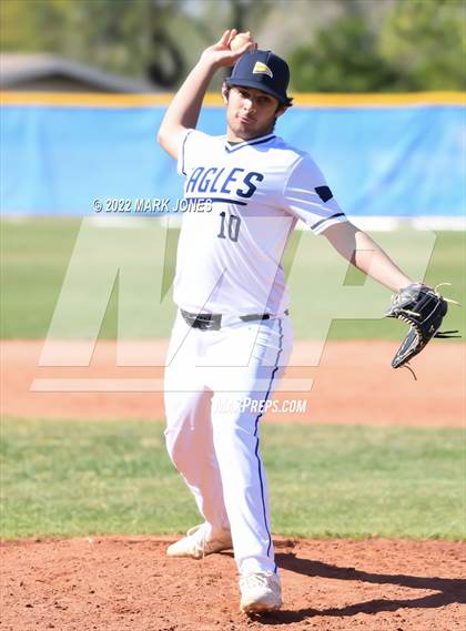 Thumbnail 3 in Phoenix Country Day vs. Fountain Hills (PCDS Desert Classic) photogallery.