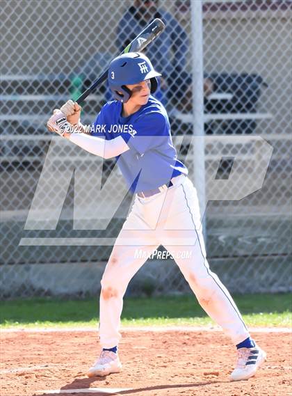 Thumbnail 3 in Phoenix Country Day vs. Fountain Hills (PCDS Desert Classic) photogallery.