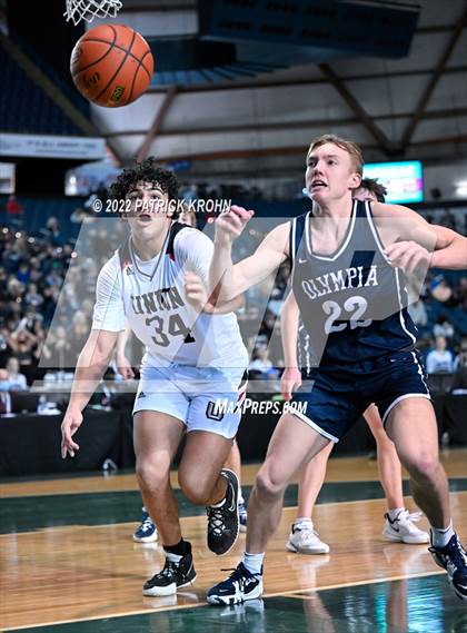 Thumbnail 2 in Olympia vs. Union (WIAA 4A Round 4 State Playoff)  photogallery.
