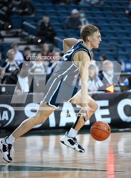 Thumbnail 2 in Olympia vs. Union (WIAA 4A Round 4 State Playoff)  photogallery.