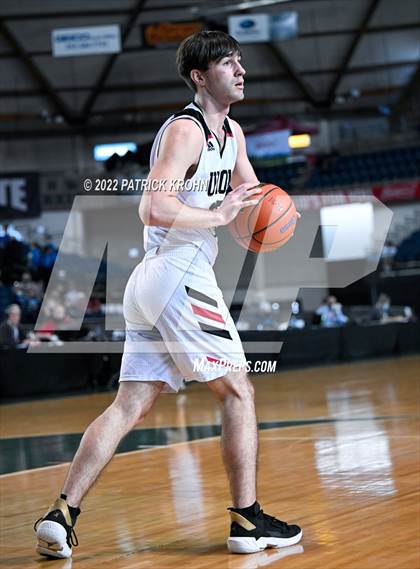 Thumbnail 1 in Olympia vs. Union (WIAA 4A Round 4 State Playoff)  photogallery.