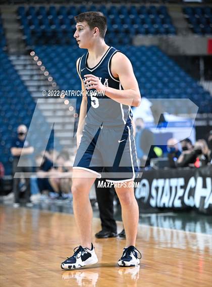 Thumbnail 3 in Olympia vs. Union (WIAA 4A Round 4 State Playoff)  photogallery.