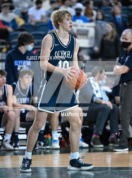 Thumbnail 3 in Olympia vs. Union (WIAA 4A Round 4 State Playoff)  photogallery.