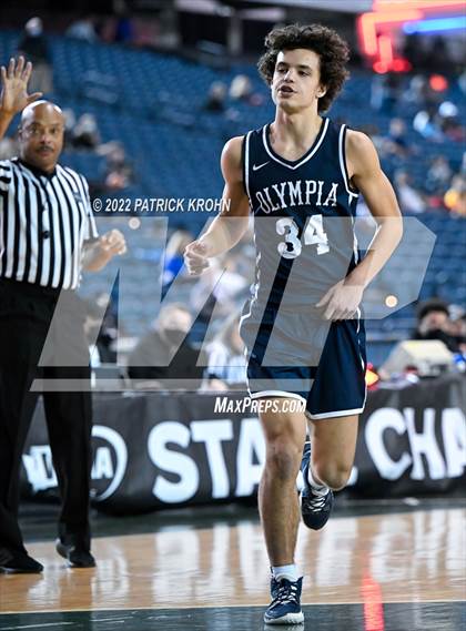 Thumbnail 3 in Olympia vs. Union (WIAA 4A Round 4 State Playoff)  photogallery.