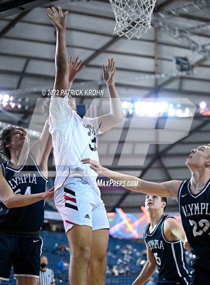 Thumbnail 2 in Olympia vs. Union (WIAA 4A Round 4 State Playoff)  photogallery.