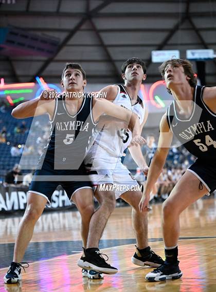 Thumbnail 1 in Olympia vs. Union (WIAA 4A Round 4 State Playoff)  photogallery.