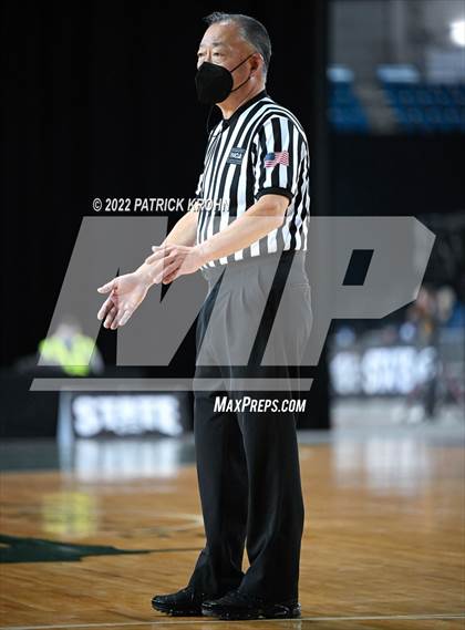 Thumbnail 3 in Olympia vs. Union (WIAA 4A Round 4 State Playoff)  photogallery.