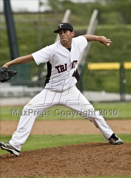 Thumbnail 3 in Trinity @ Haltom photogallery.