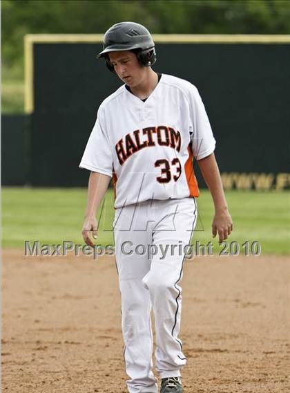 Thumbnail 1 in Trinity @ Haltom photogallery.