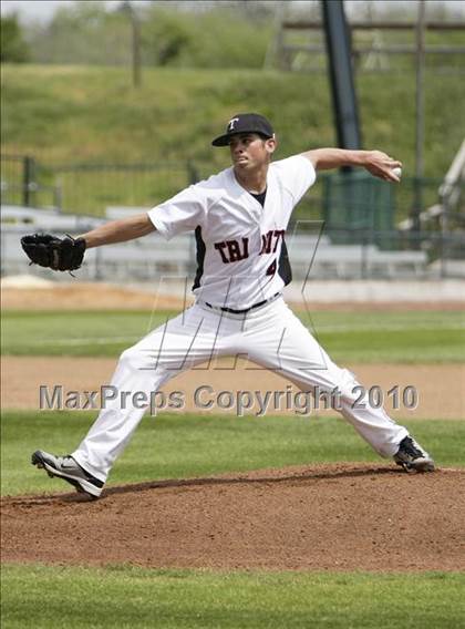 Thumbnail 3 in Trinity @ Haltom photogallery.