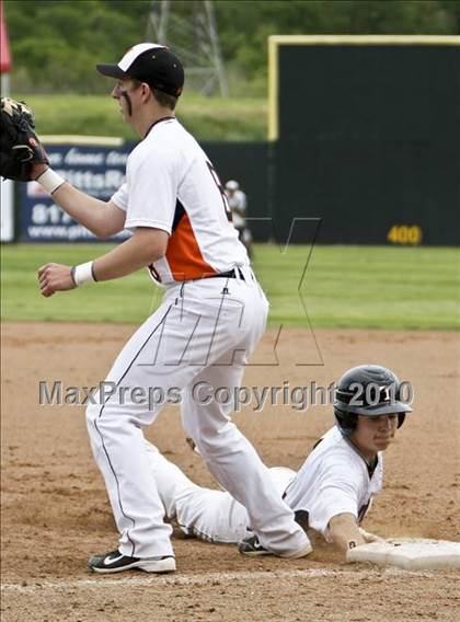 Thumbnail 2 in Trinity @ Haltom photogallery.