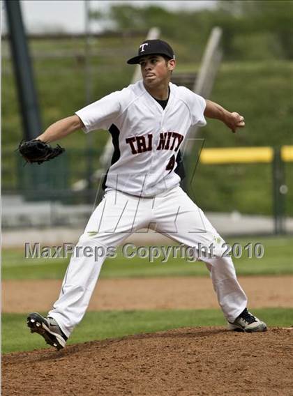 Thumbnail 1 in Trinity @ Haltom photogallery.