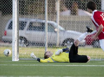 Thumbnail 2 in Harvard-Westlake @ Edison (CIF SS Playoffs) photogallery.