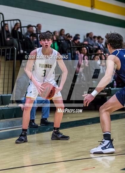 Thumbnail 3 in Woodgrove @ Loudoun Valley photogallery.