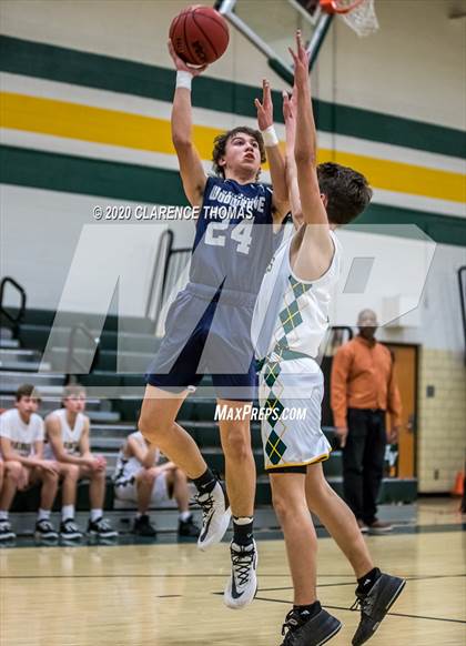 Thumbnail 2 in Woodgrove @ Loudoun Valley photogallery.