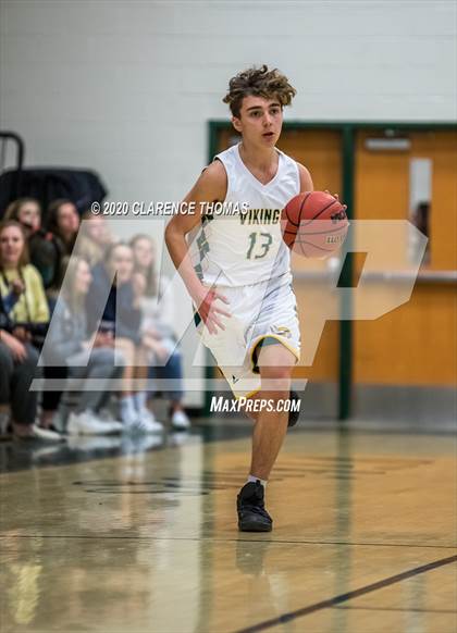 Thumbnail 2 in Woodgrove @ Loudoun Valley photogallery.