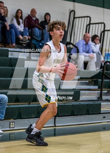 Thumbnail 3 in Woodgrove @ Loudoun Valley photogallery.