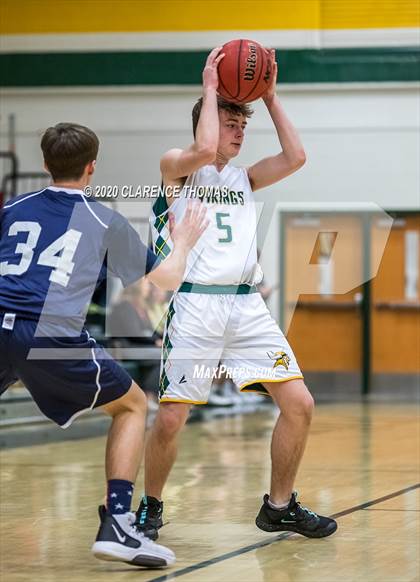 Thumbnail 3 in Woodgrove @ Loudoun Valley photogallery.