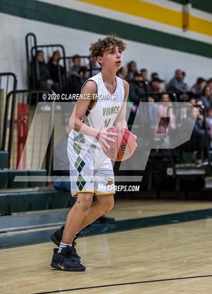 Thumbnail 3 in Woodgrove @ Loudoun Valley photogallery.