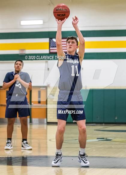 Thumbnail 3 in Woodgrove @ Loudoun Valley photogallery.