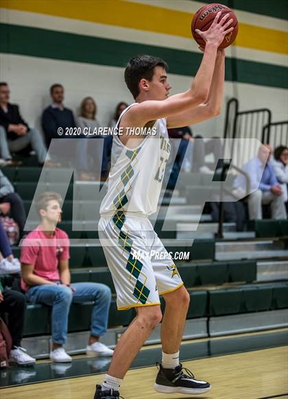 Thumbnail 1 in Woodgrove @ Loudoun Valley photogallery.