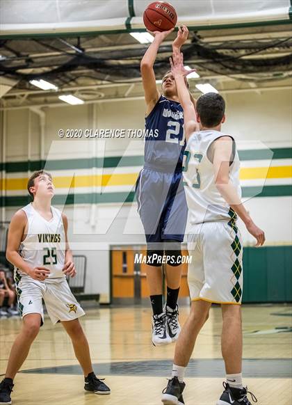 Thumbnail 2 in Woodgrove @ Loudoun Valley photogallery.