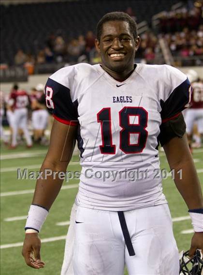 Thumbnail 3 in Allen vs. Keller Central (5A Division 1 Region 1 Bi-District) photogallery.