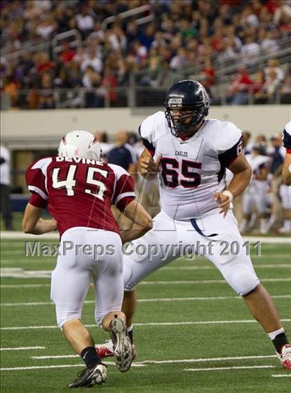 Thumbnail 3 in Allen vs. Keller Central (5A Division 1 Region 1 Bi-District) photogallery.