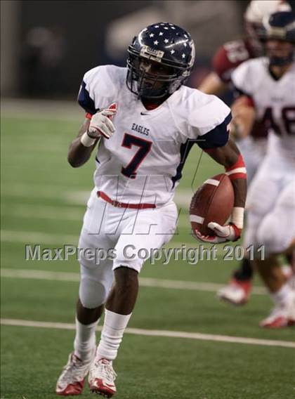 Thumbnail 3 in Allen vs. Keller Central (5A Division 1 Region 1 Bi-District) photogallery.