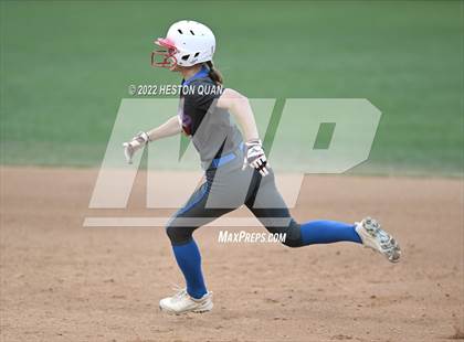 Thumbnail 3 in Roosevelt vs. Los Alamitos (CIF-SS D1 Final) photogallery.