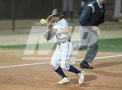 Thumbnail 2 in Roosevelt vs. Los Alamitos (CIF-SS D1 Final) photogallery.