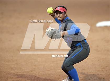Thumbnail 2 in Roosevelt vs. Los Alamitos (CIF-SS D1 Final) photogallery.