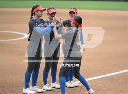 Thumbnail 3 in Roosevelt vs. Los Alamitos (CIF-SS D1 Final) photogallery.