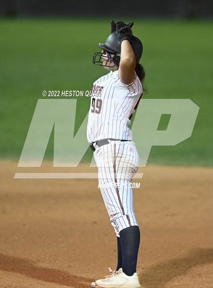 Thumbnail 3 in Roosevelt vs. Los Alamitos (CIF-SS D1 Final) photogallery.