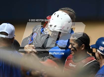 Thumbnail 3 in Roosevelt vs. Los Alamitos (CIF-SS D1 Final) photogallery.