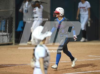 Thumbnail 3 in Roosevelt vs. Los Alamitos (CIF-SS D1 Final) photogallery.
