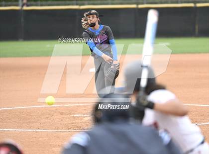 Thumbnail 2 in Roosevelt vs. Los Alamitos (CIF-SS D1 Final) photogallery.