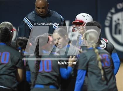 Thumbnail 3 in Roosevelt vs. Los Alamitos (CIF-SS D1 Final) photogallery.