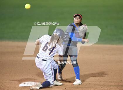 Thumbnail 2 in Roosevelt vs. Los Alamitos (CIF-SS D1 Final) photogallery.