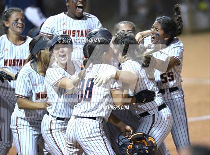 Thumbnail 1 in Roosevelt vs. Los Alamitos (CIF-SS D1 Final) photogallery.