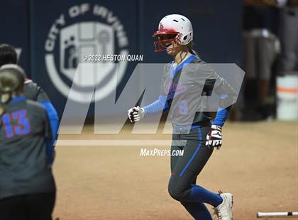 Thumbnail 3 in Roosevelt vs. Los Alamitos (CIF-SS D1 Final) photogallery.