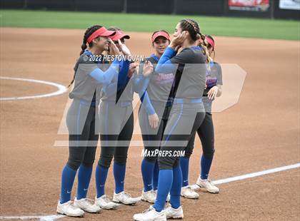 Thumbnail 1 in Roosevelt vs. Los Alamitos (CIF-SS D1 Final) photogallery.