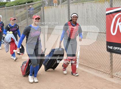 Thumbnail 3 in Roosevelt vs. Los Alamitos (CIF-SS D1 Final) photogallery.