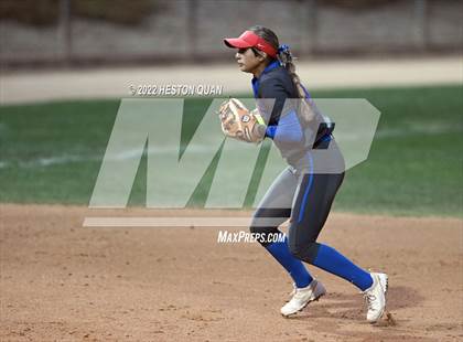 Thumbnail 2 in Roosevelt vs. Los Alamitos (CIF-SS D1 Final) photogallery.