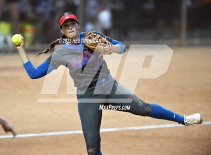Thumbnail 1 in Roosevelt vs. Los Alamitos (CIF-SS D1 Final) photogallery.
